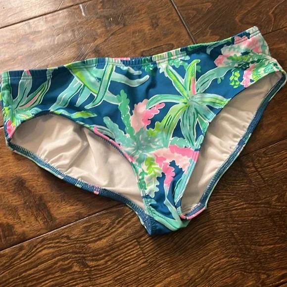 Lilly Pulitzer Two-Piece Rashguard Bikini Set, size 10 - Picture 6 of 10